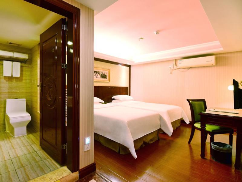 Vienna Hotel Shenzhen Railway Station ภายนอก รูปภาพ