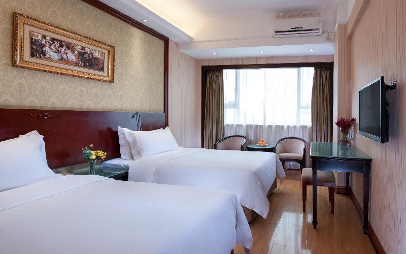 Vienna Hotel Shenzhen Railway Station ภายนอก รูปภาพ